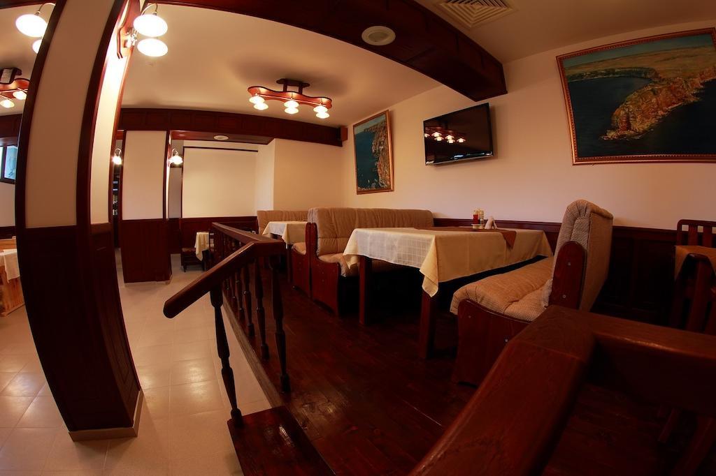 Hotel Akre カヴァルナ エクステリア 写真